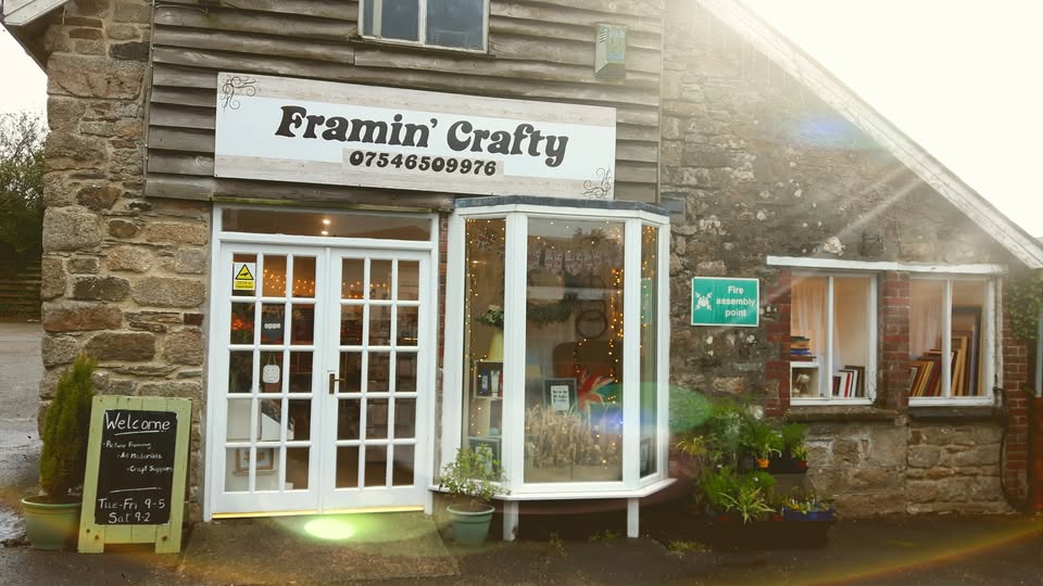 Framin' Crafty Callington, outside view of the entrance 