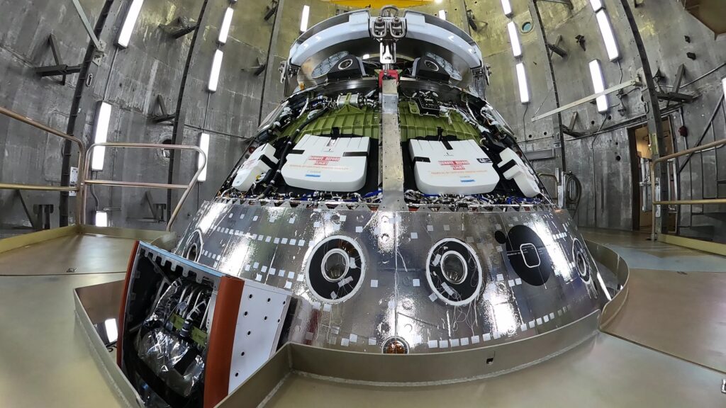  Orion spacecraft